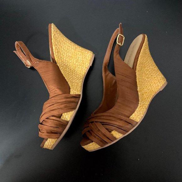 Le Chateau Peep Toe Wedges - Picture 4 of 8